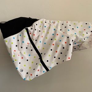 Lululemon Seawheeze 1/2 marathon shorts size 6